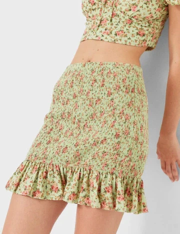 Fusta Stradivarius, verde, M