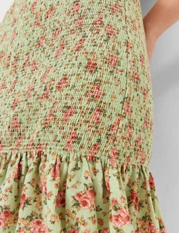 Fusta Stradivarius, verde, M