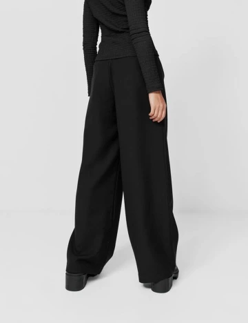 Pantaloni Stradivarius, negru, 42