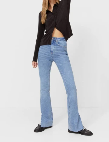 Blugi Stradivarius, albastru