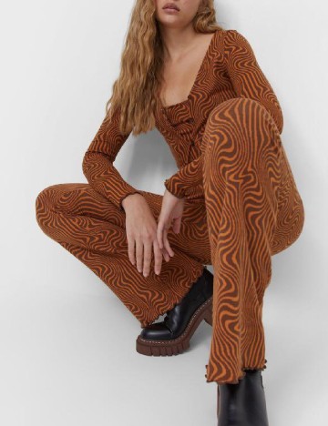 Pantaloni Stradivarius, maro, S