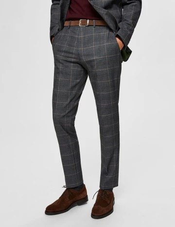 Pantaloni Selected, gri