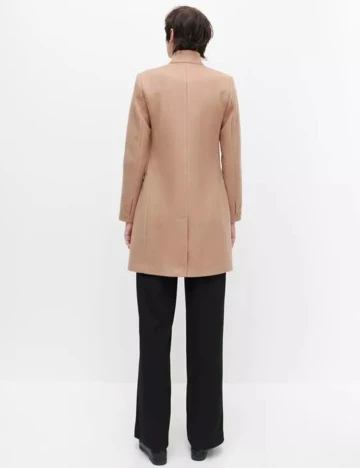 Palton Reserved, maro, 44 Maro