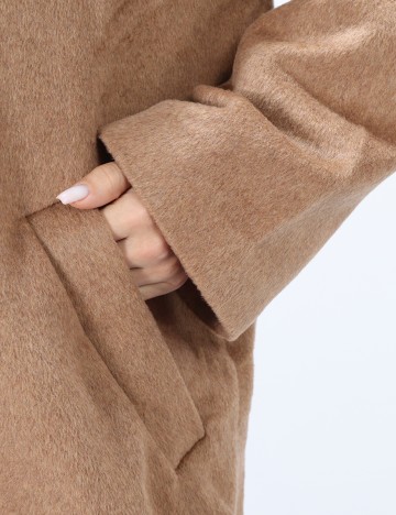 Palton Only, maro, L