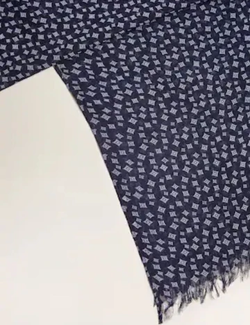 Esarfa Mango, bleumarin, universal Albastru
