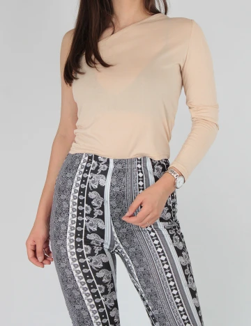 Top SHEIN, bej, M Crem