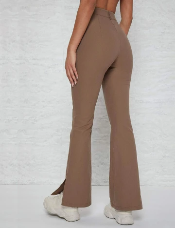 Pantaloni SHEIN, maro, XS