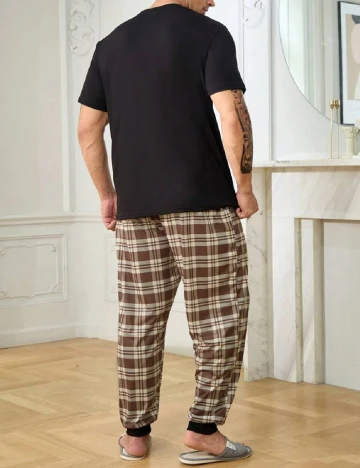 Pijama SHEIN Plus Size Men, maro/negru Negru